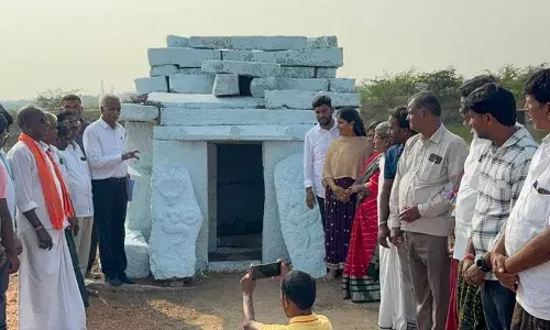 ఉప్పరపల్లిలో 800 ఏళ్ల శివాలయానికి పునర్జీవం ఉప్పరపల్లిలో 800 ఏళ్ల శివాలయానికి పునర్జీవం