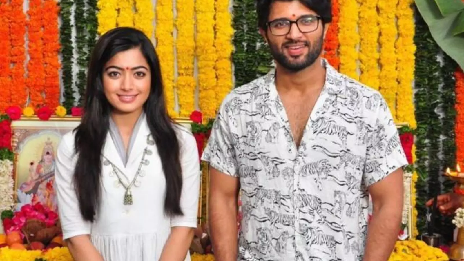 సినీ నటుడు విజయ్ దేవరకొండ కీలక నిర్ణయం సినీ నటుడు విజయ్ దేవరకొండ కీలక నిర్ణయం