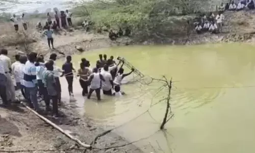 tragedy struck during holi celebrations in narasaraopet mandal