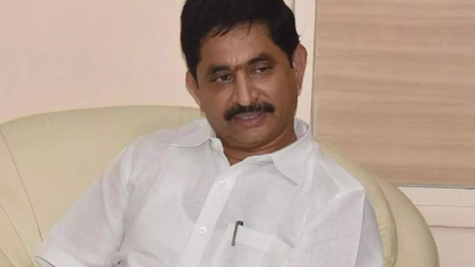 Breaking : కాంగ్రెస్ రాజ్యసభ అభ్యర్థి పేరు ఖరారు Breaking : కాంగ్రెస్ రాజ్యసభ అభ్యర్థి పేరు ఖరారు