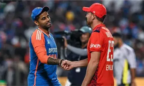 semi-finals between india and england will be held today