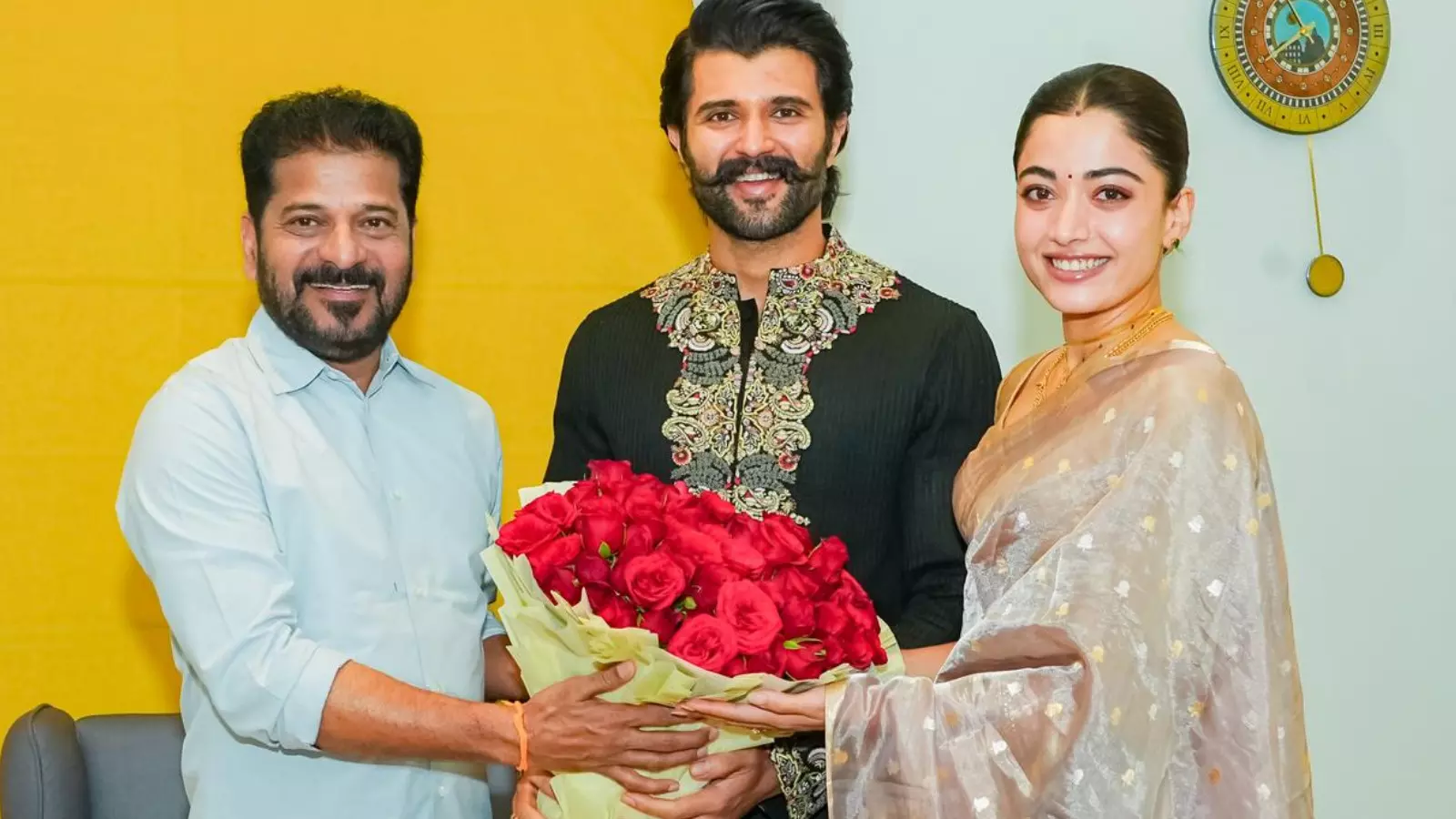 విజయ్ దేవరకొండ ఇంటికి రేవంత్