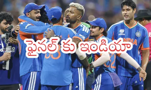 Sanju Samson batting during India vs England T20 World Cup semifinal at Wankhede