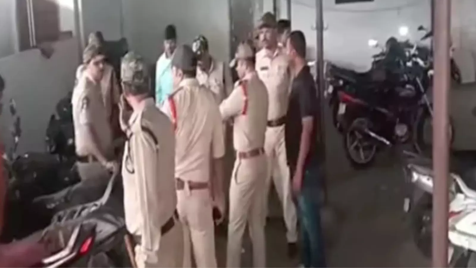 an incident of attempted shooting at police in vijayawada has come to light