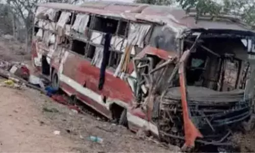 road accident occurred in nizamabad district in telangana