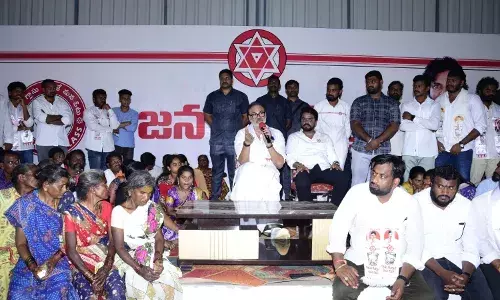 jana sena mlc nagababu made sensational comments on ysrcp