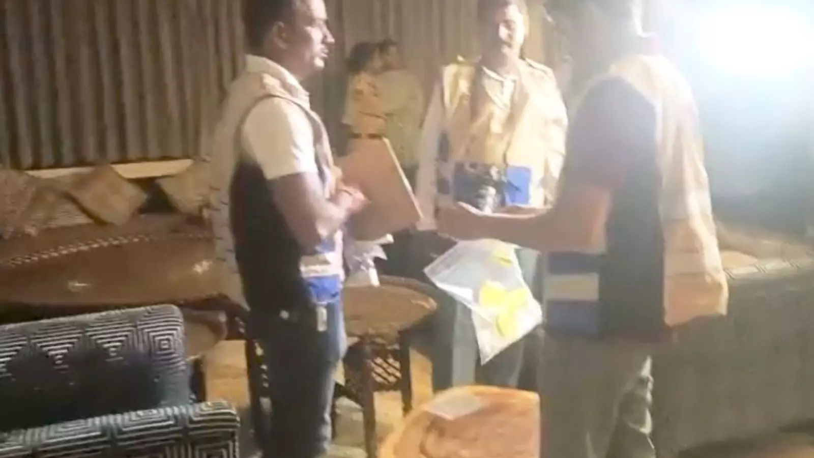 మొయినా బాద్ డ్రగ్స్ పార్టీపై కీలక అంశాలివే