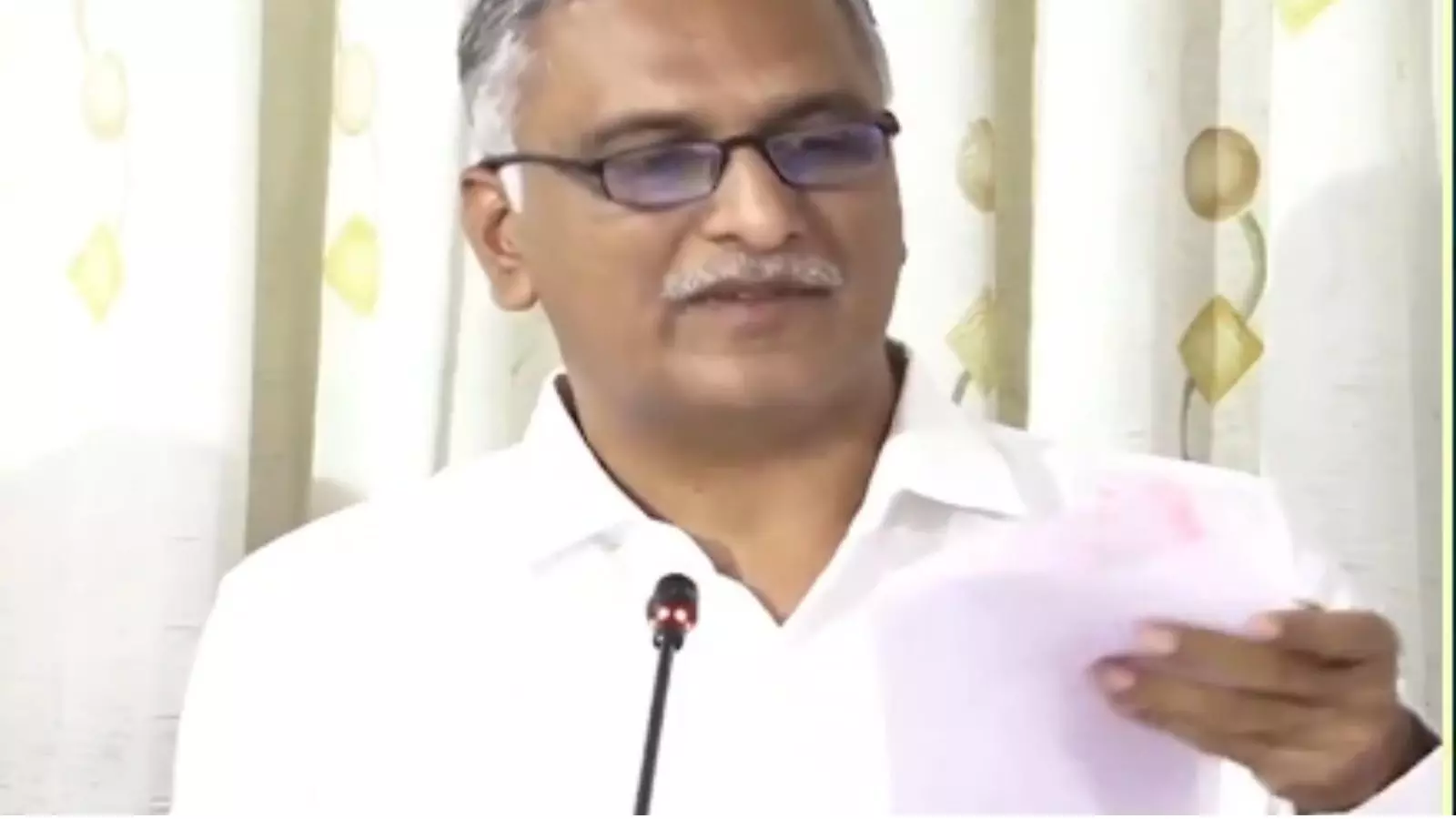 తెలంగాణను చంద్రబాబుకు తాకట్టు పెట్టారా?