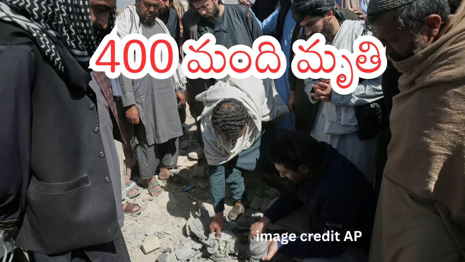 Rescue teams clearing debris after airstrike on Kabul hospital amid Afghanistan-Pakistan conflict