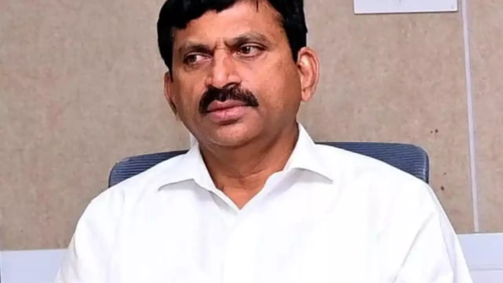 హైదరాబాద్ వాసులకు గుడ్ న్యూస్.. వారికి పక్కా ఇళ్లు