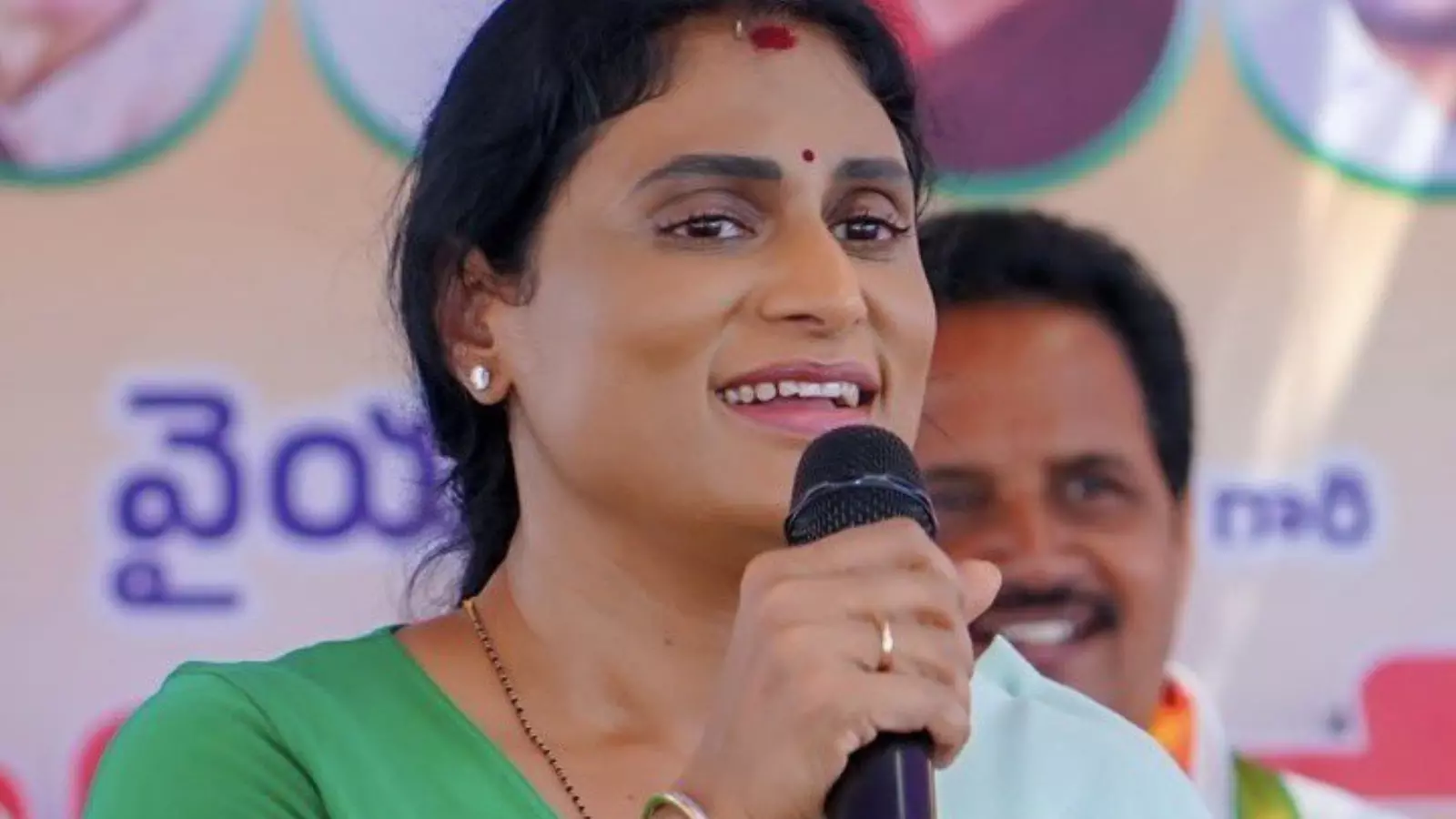 Ys Sharmila : వైఎస్ జగన్ కు  షర్మిల మరో సవాల్