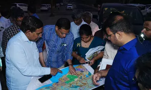 minister narayana is visiting gajuwaka in visakhapatnam