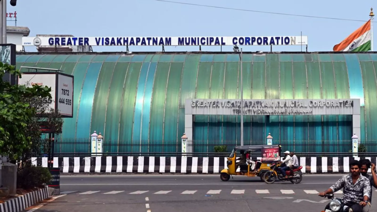 Andhra Pradesh : ఏపీ కార్పొరేషన్లలో ప్రత్యేక అధికారుల  పాలన