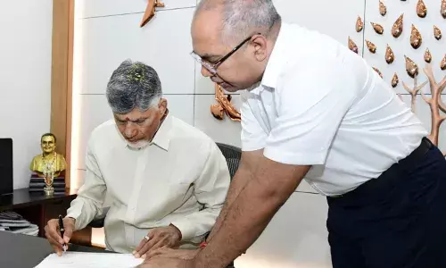 andhra pradesh chief minister chandrababu  announced good news on ugadi