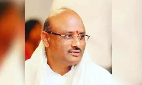 maidukuru mla  putta sudhakar yadav has strongly condemned  against his son  putta mahesh