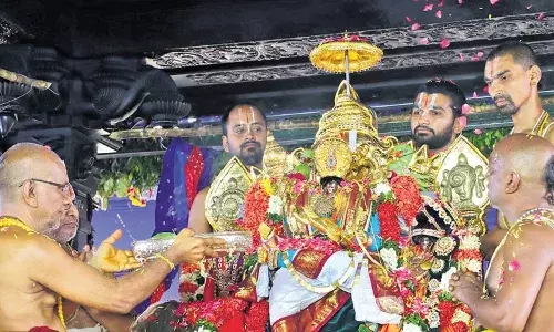 pattabhishekam of lord rama will take place in bhadrachalam today