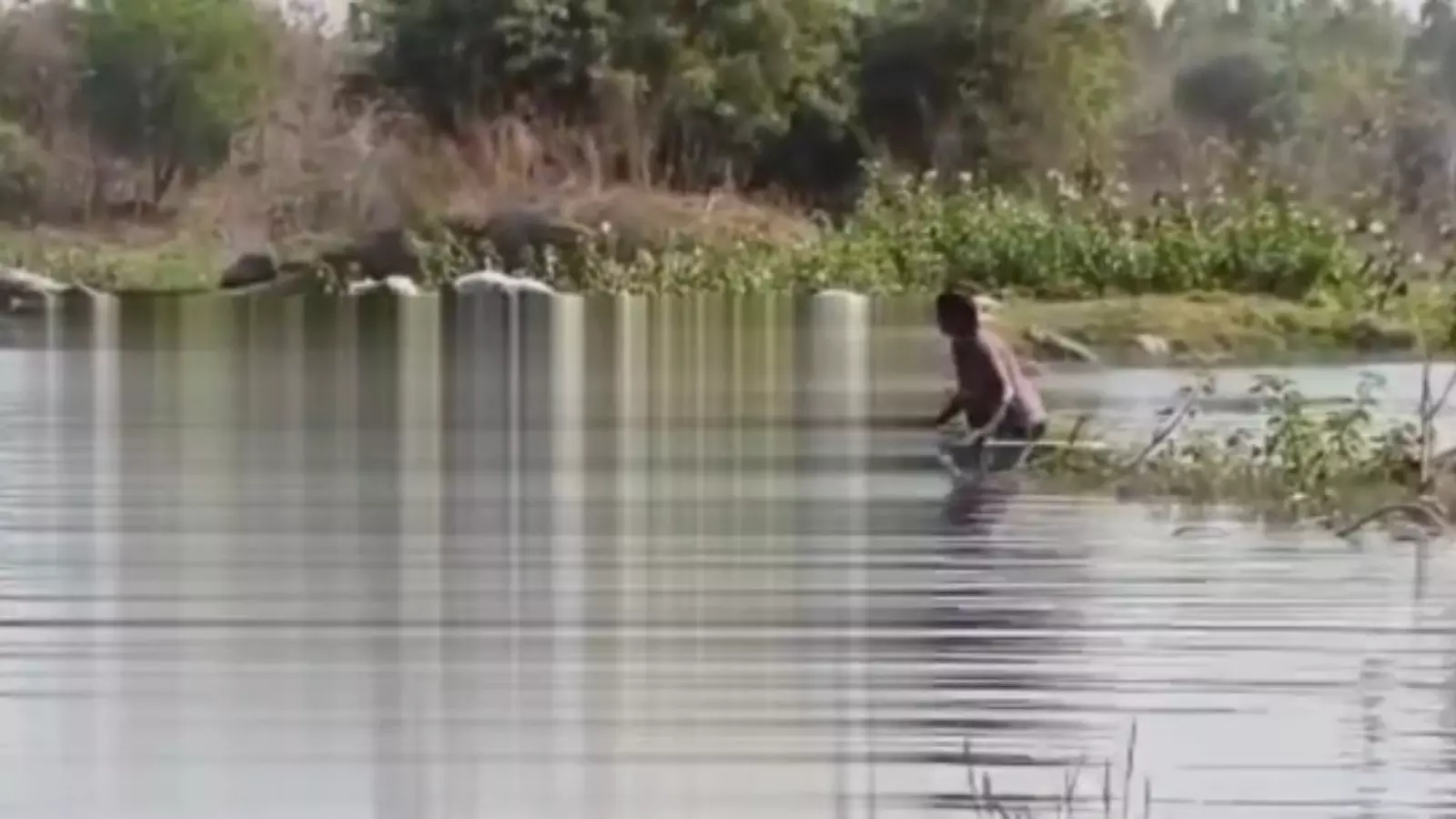 నిర్మల్ జిల్లాలో విషాదం.. నీటి కుంటలో పడి ఇద్దరు మృతి