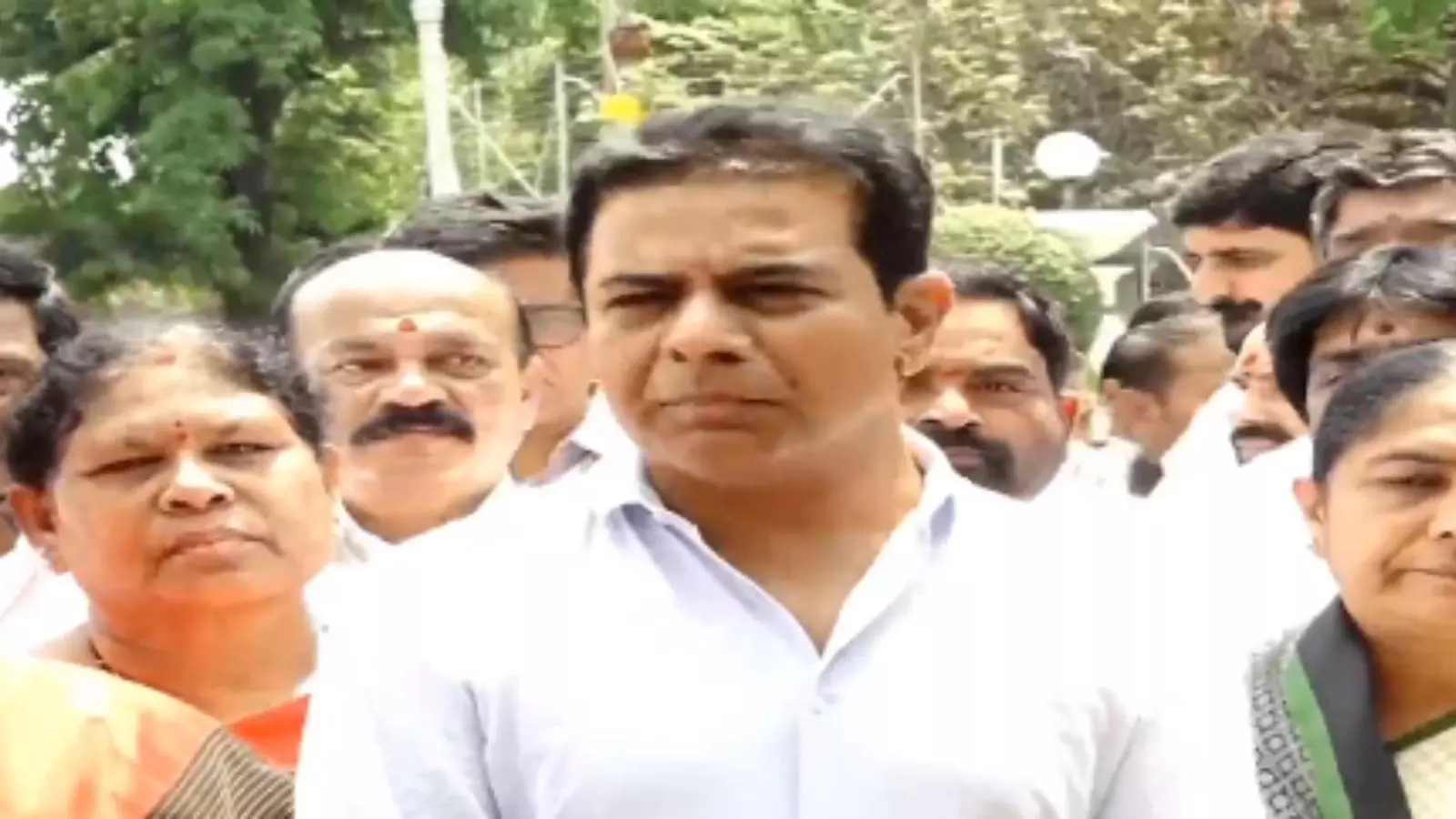 brs mlas meet telangana governor