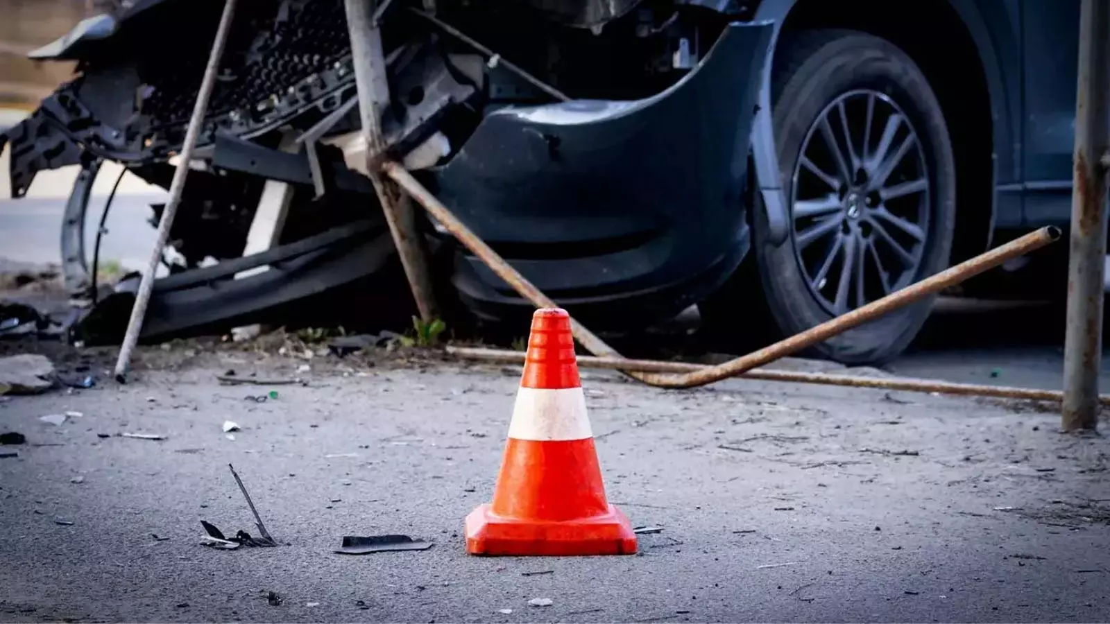 Road Accident : పది రోజుల్లో పెళ్లి.. మృత్యువు కబళించింది