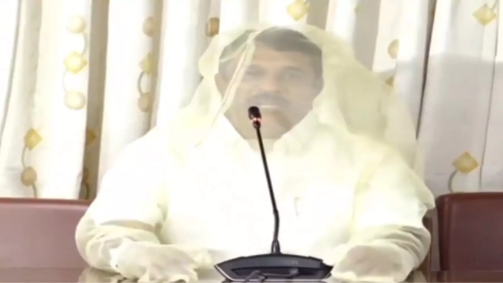 hyderabad lb nagar mla sudheer reddy protested in a different style