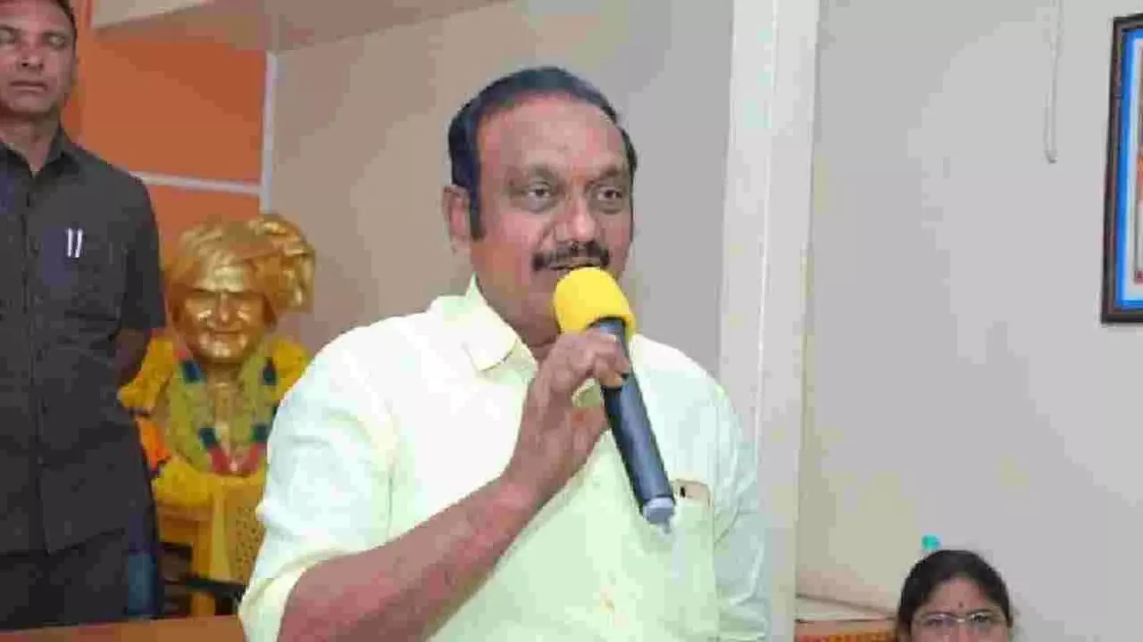 పార్టీకి వివరణ ఇచ్చిన అరవిందబాబు