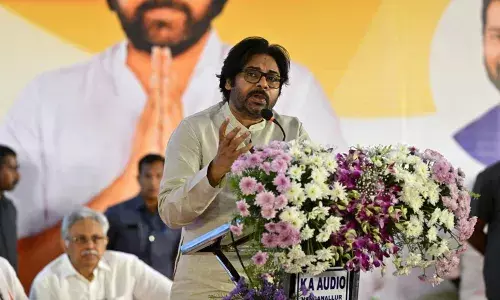 andhra pradesh deputy chief minister pawan kalyan to go to tamil nadu election campaign tomorrow