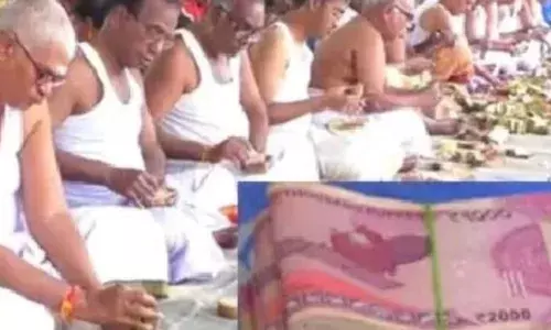 400 crores old notes found in tirumala hundi