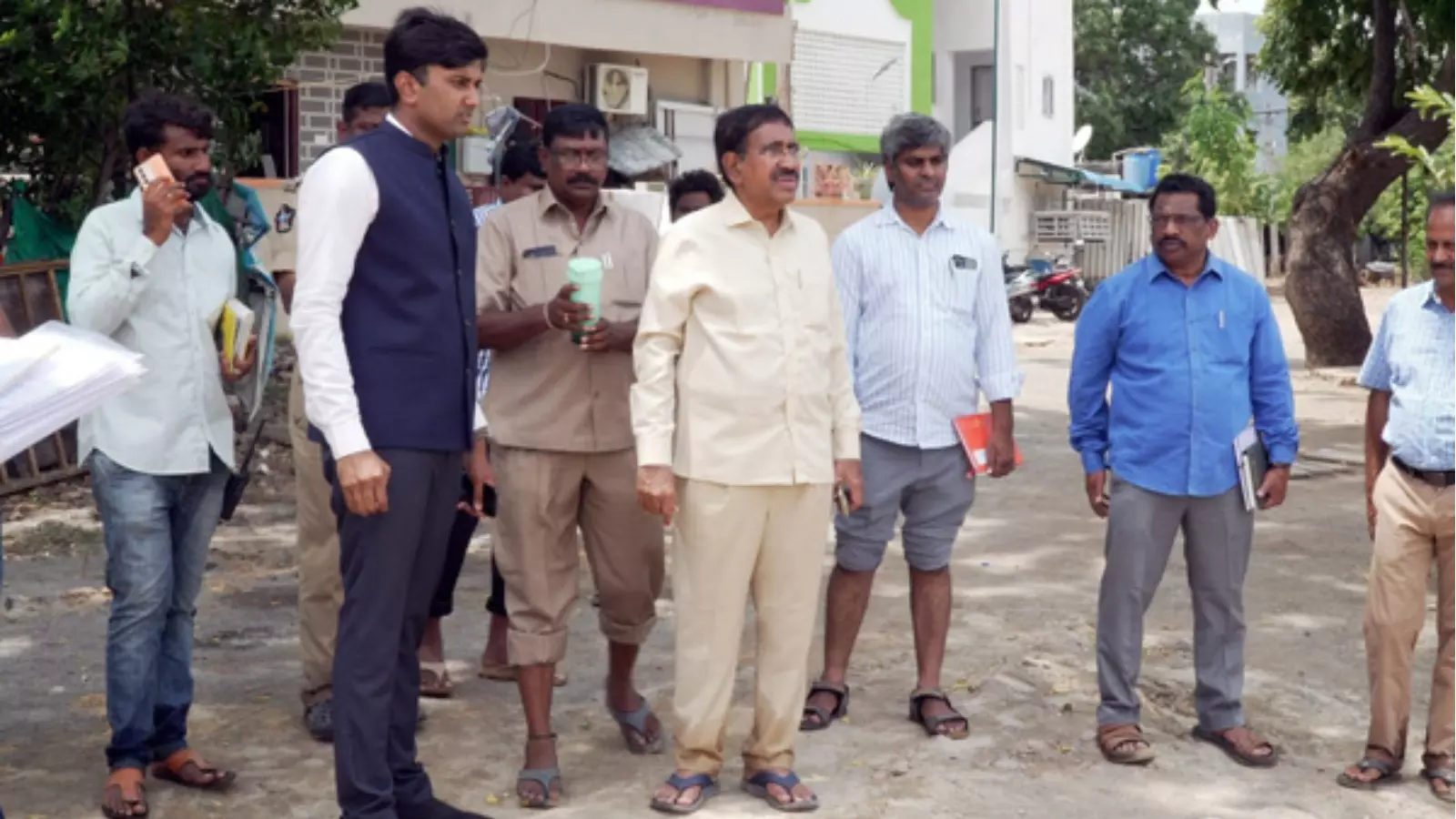 విజయవాడలో ట్రాఫిక్ కష్టాలకు చెక్