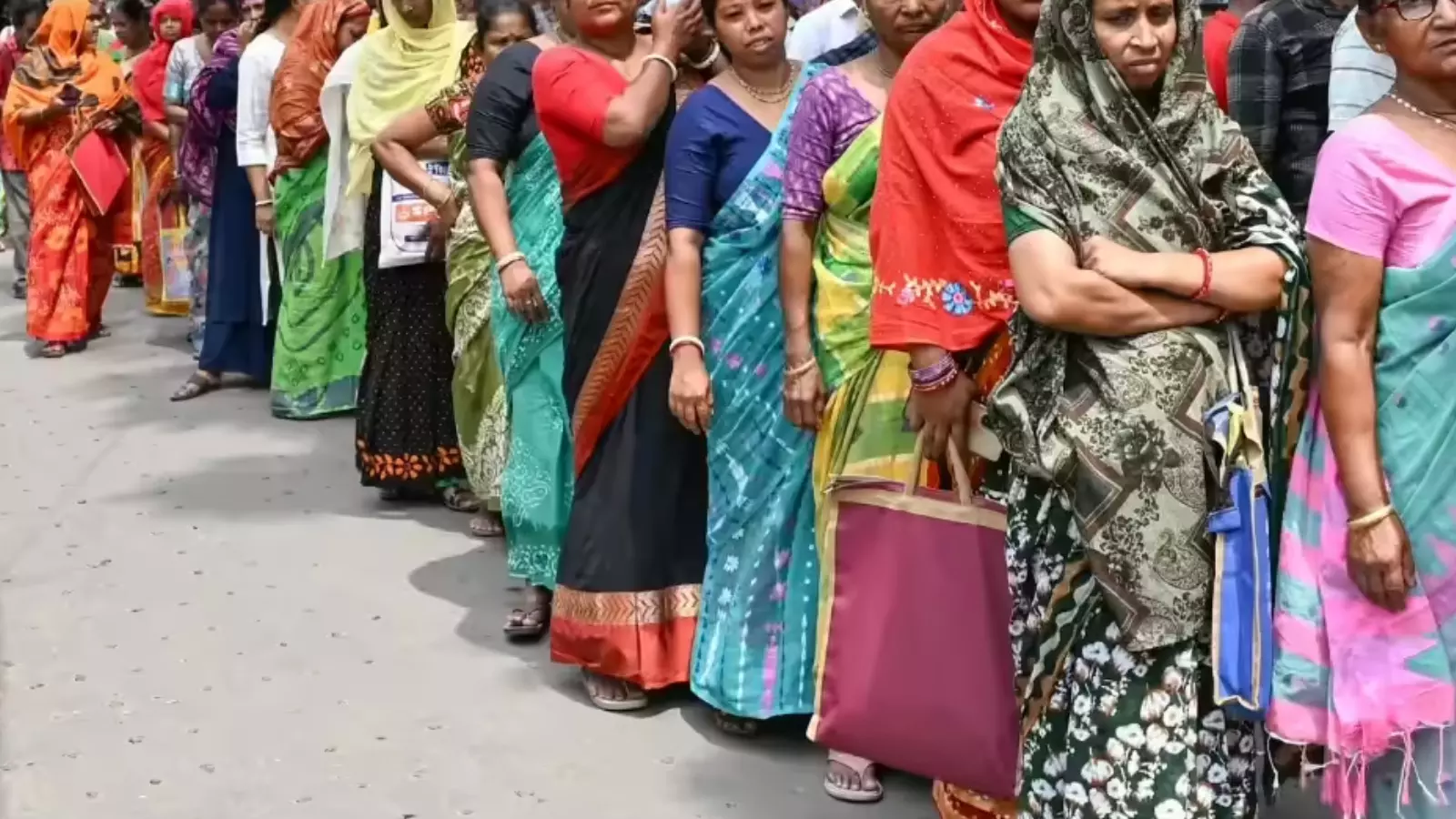 voting has begun in kerala, assam and puducherry voting has begun in kerala, assam and puducherry