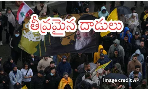 Smoke rises over Beirut after Israeli airstrikes amid Hezbollah conflict Smoke rises over Beirut after Israeli airstrikes amid Hezbollah conflict