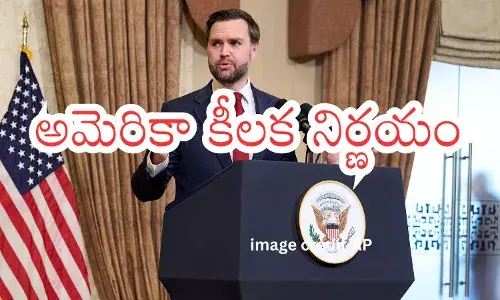 US Navy ships near Strait of Hormuz amid blockade announcement US Navy ships near Strait of Hormuz amid blockade announcement