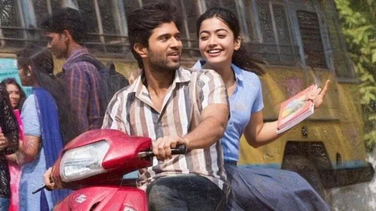 Vijay Devarakonda ( విజయ్ దేవరకొండ ) , Rashmika Mandanna ( రష్మిక మందన్న ) dear comrade ( డియర్ కామ్రేడ్ ) movie review - telugu varthalu