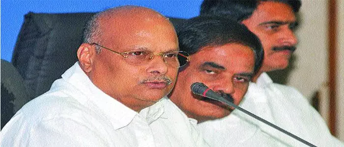 యనమల రామకృష్ణుడు