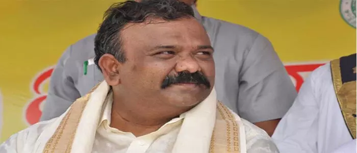 యరపతినేని శ్రీనివాసరావు