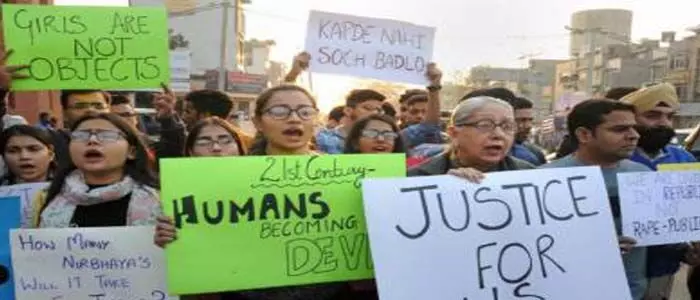 బ్రేకింగ్ : ఆ నలుగురినీ కాల్చిచంపేశారు బ్రేకింగ్ : ఆ నలుగురినీ కాల్చిచంపేశారు