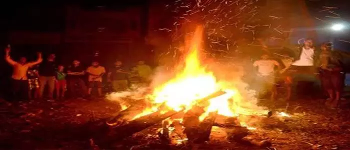 భోగి మంటలు భోగి మంటలు