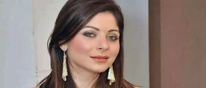 కనికా కపూర్ కనికా కపూర్