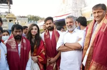 Uppena Team In Tirumala Uppena Team In Tirumala