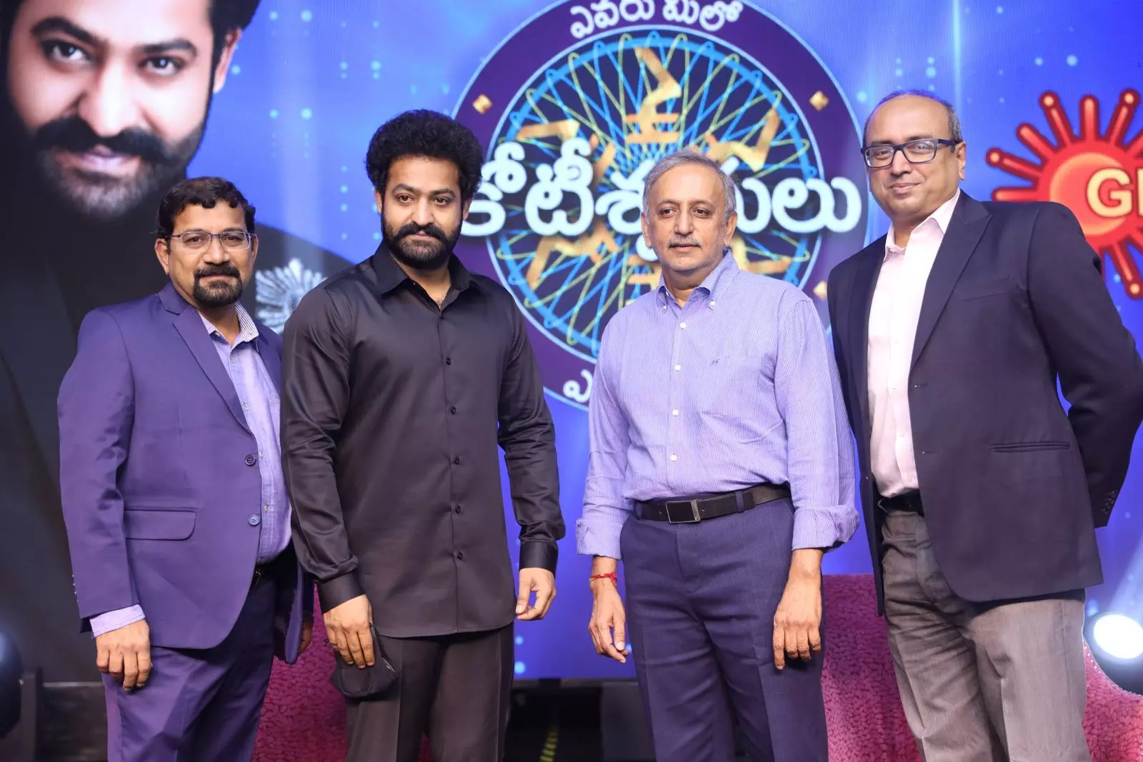 Evaru milo kotiswarudu