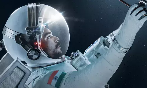 hug loss for antariksham