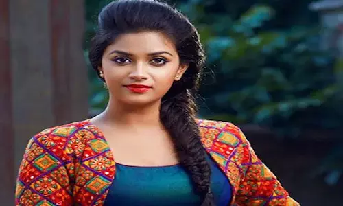 keerthi suresh in manmadhudu 2