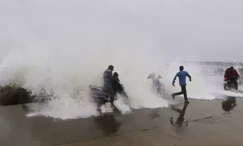 phone cyclone effect in andhrapradesh