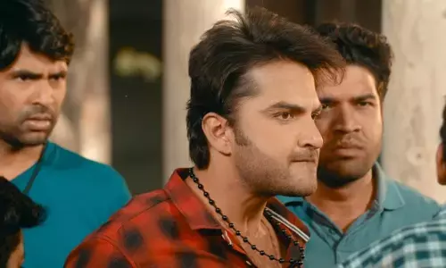 విలన్ గా మారబోతున్న డైరెక్టర్ కం హీరో..!