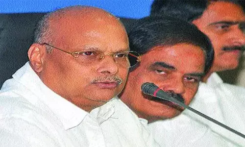 యనమల రామకృష్ణుడు