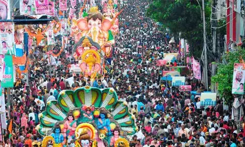 గణేష్ నిమజ్జనం