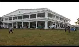 ప్రగతి భవన్ లో శునకంమృతి…. కేసు నమోదు