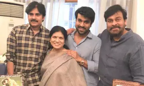 చిరు తో చరణ్ ఇప్పట్లో జరగదులే