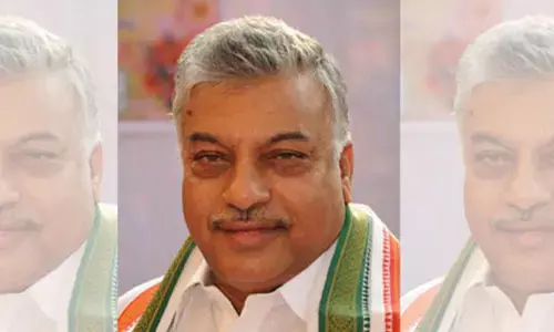 యార్లగడ్డ లక్ష్మీప్రసాద్