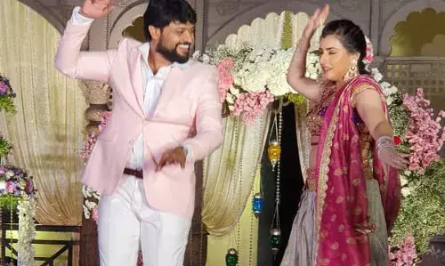 ఆటపాటల నడుమ వేడుకగా నటి అర్చన సంగీత్