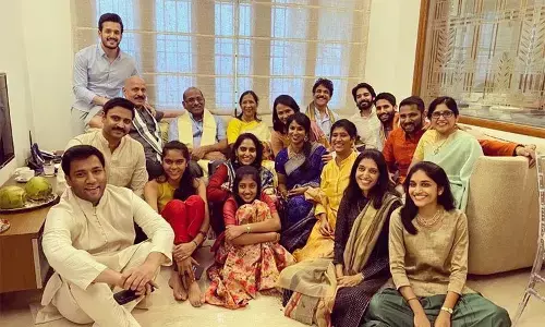 సమంత ఎందుకిలా చేస్తుంది